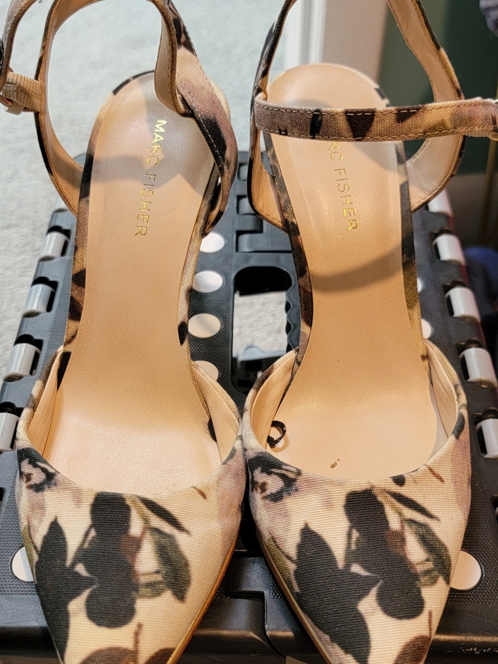 Marc Fisher Beige Floral Pointed-Toe Slingback Heels with Black Floral Print